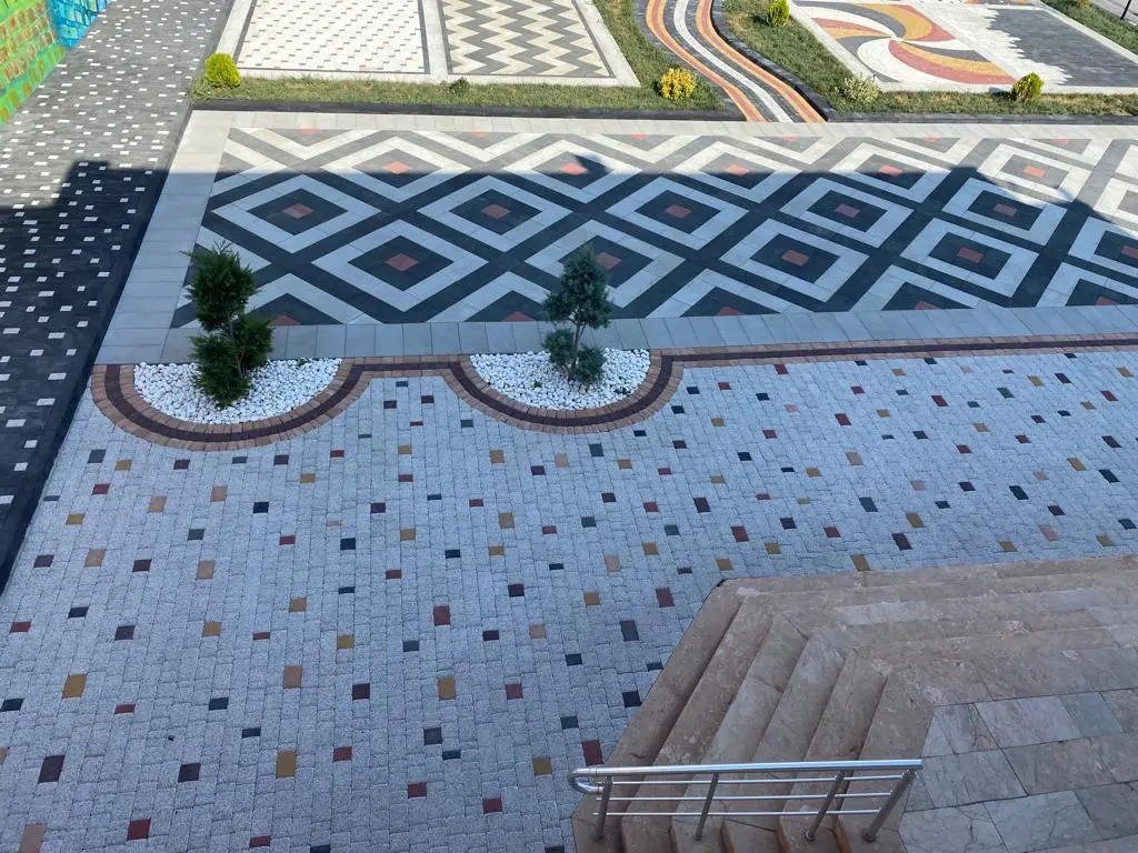 Walkways and gardens in multi-colour interlock